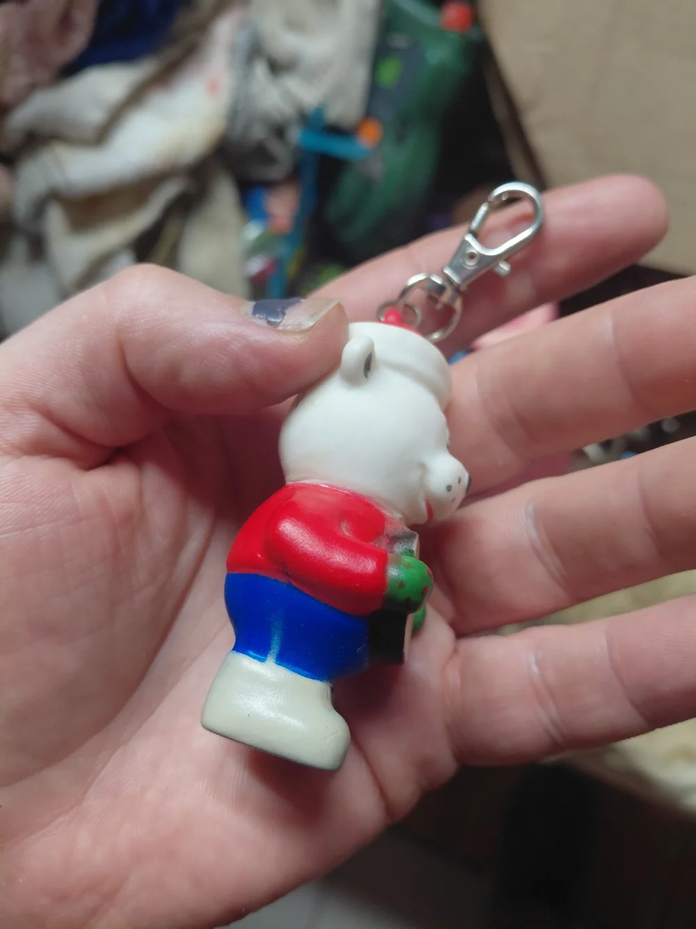 Bass Pro Shops Red White Green Bear Merry Christmas Keychain